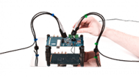 Probe holder kit with 4 x P2056 500 MHz probes